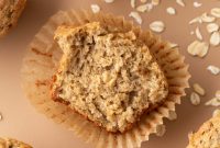 Moist Banana Oatmeal Muffins with Cinnamon and Maple