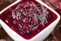 Homemade Cranberry Sauce Recipe for Thanksgiving and Holidays