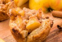 Mini Apple Pie Bites with Flaky Puff Pastry