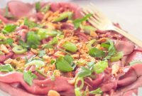 Asian Roast Beef Salad with Crunchy Sesame-Ginger Toppings