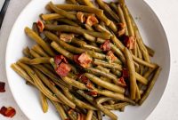 Slow-Cooked Garlic Butter Green Beans (Crockpot Recipe)
