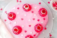 Make a Heart-Shaped Cake Without a Heart Pan