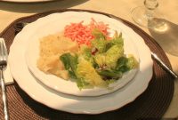 German Mixed Salad Platter: Traditional Recipes & Serving Tips