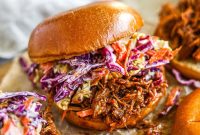 BBQ Pulled Chicken Burgers, Sandwiches & Slider Recipes