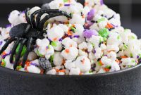 Spooky Halloween Popcorn Recipes for Parties and Treats