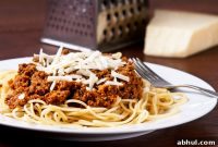 Authentic Spaghetti Bolognese Recipe with Rich Meat Sauce