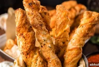 Crispy Air Fryer Puff Pastry Cheese Twists