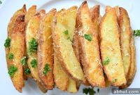 Crispy Rosemary Parmesan Potato Wedges Recipe