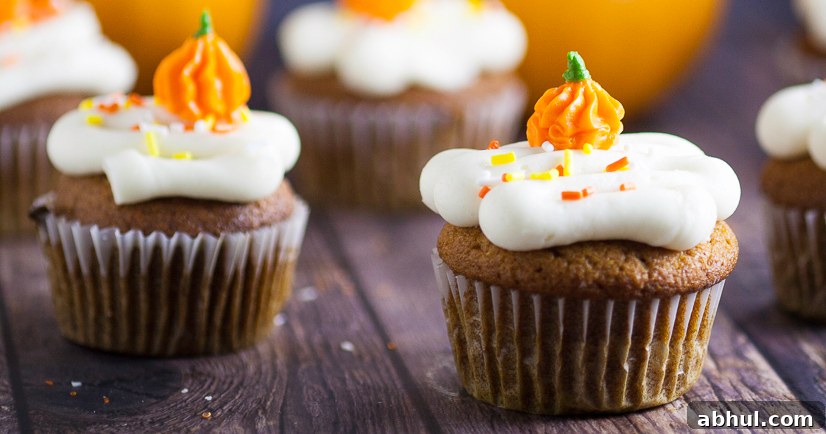 Classic Pumpkin Spice Cupcakes Recipe