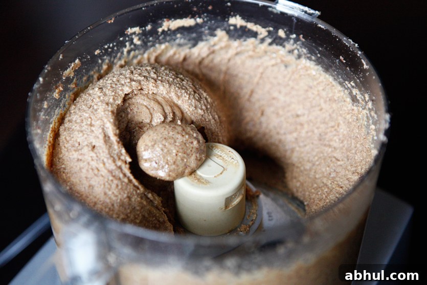 How-to: Make Homemade Creamy Almond Butter
