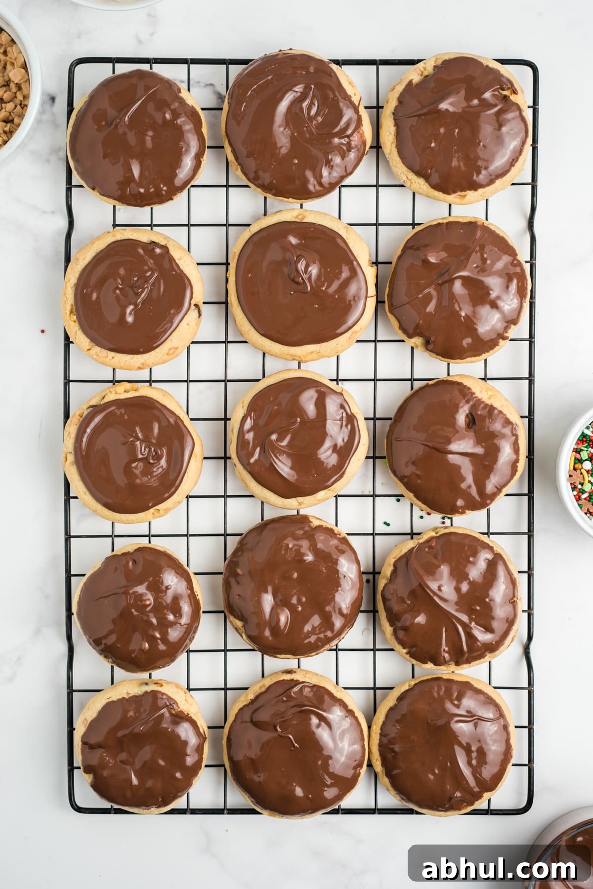 Christmas Crack Cookies Recipe: Salty-Sweet Holiday Crackers 12 Melted chocolate on top of baked cookies.