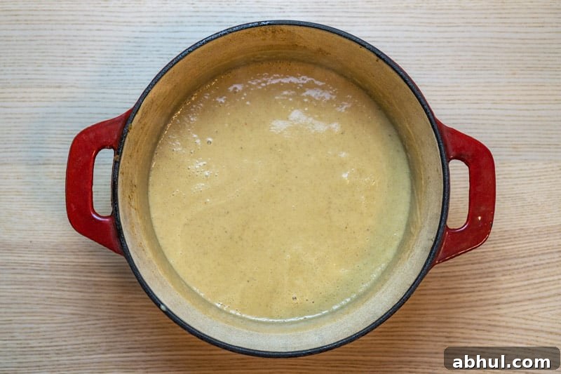 Cream-Free Vegan Roasted Cauliflower Soup Recipe 8 Cauliflower soup ready to serve!