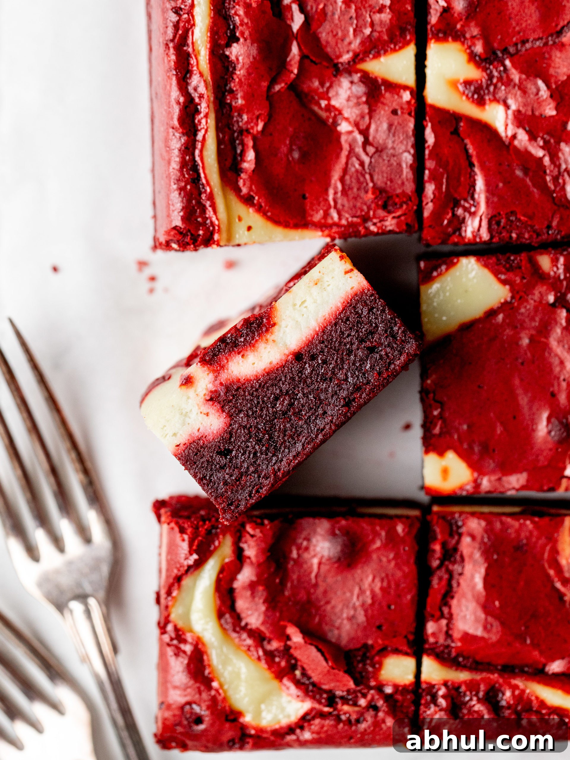 Red Velvet Cheesecake Brownie