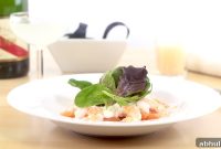 Smoked Salmon Salad with Avocado and Lemon-Dill Dressing