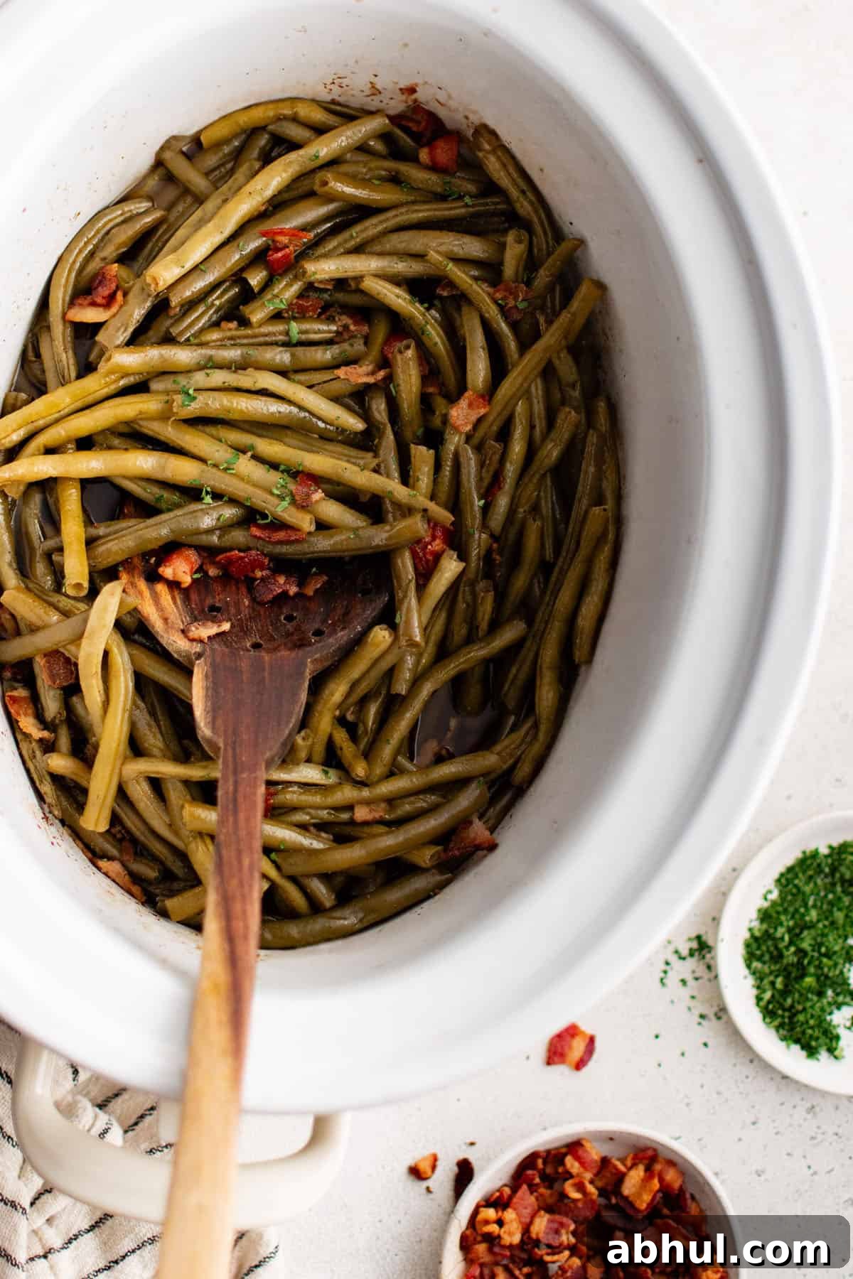 crockpot green beans with bacon in a crockpot