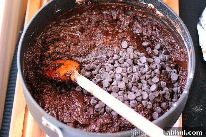 Salted Caramel and Nutella Stuffed Fudgy Cookies-007