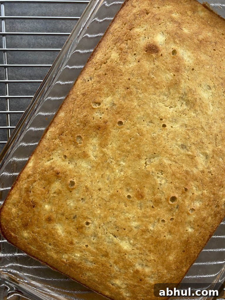 Cake with glaze