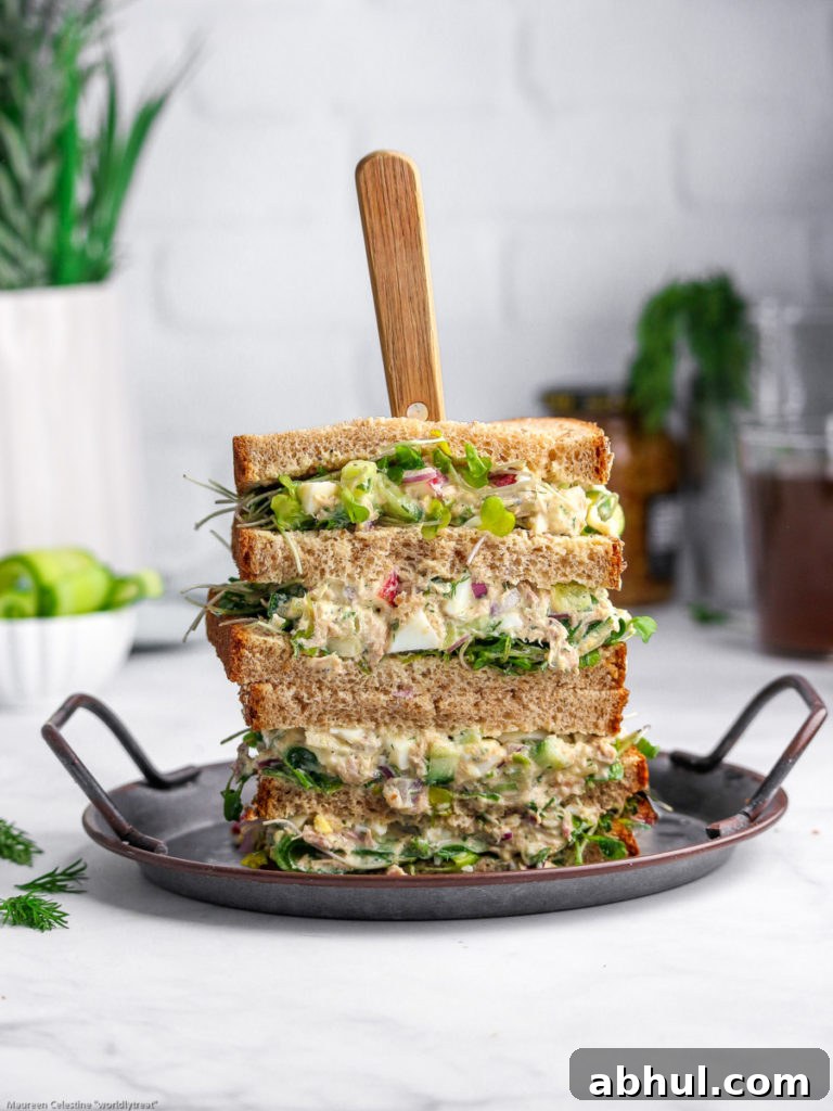 tuna cucumber salad sandwich