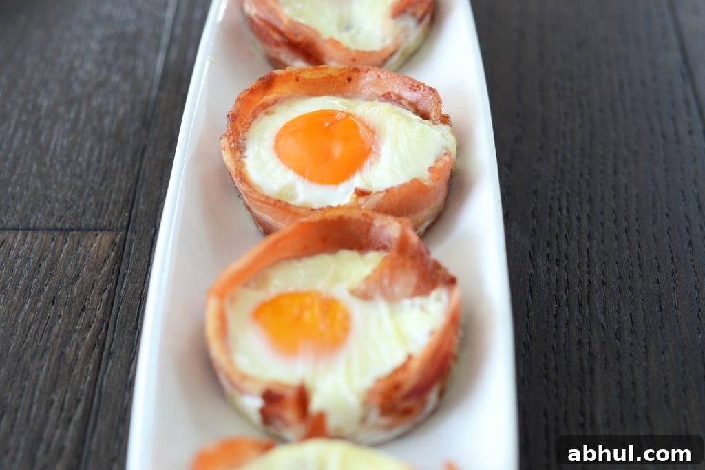 bacon and egg muffins