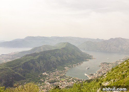 Visiting Montenegro? Here are 5 sweet treats you've got to try! 