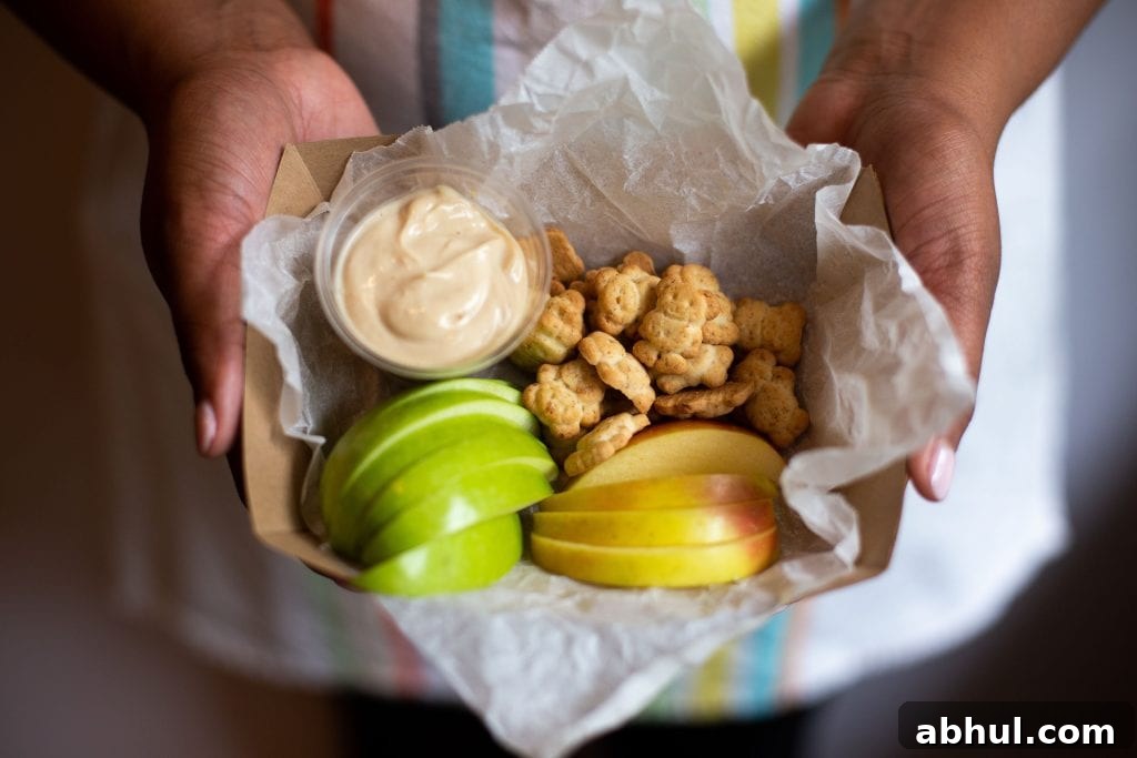 Peanut Butter Vanilla Yogurt Dip
