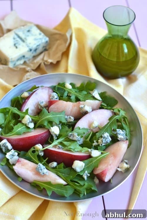 Peach and Gorgonzola Salad - www.notenoughcinnamon.com