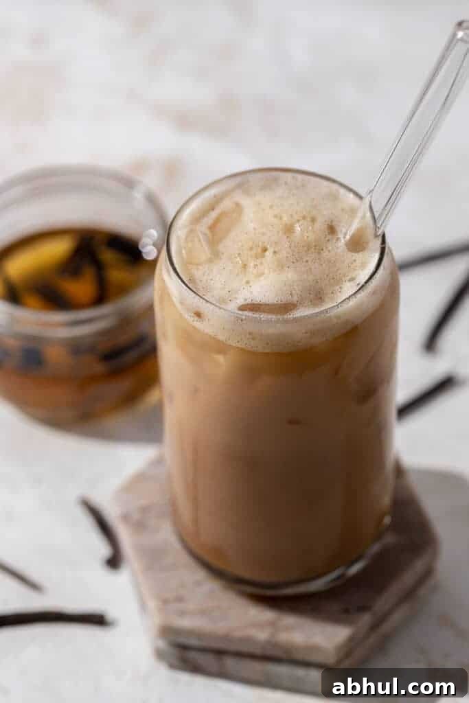 Starbucks Toasted vanilla oatmilk shaken espresso