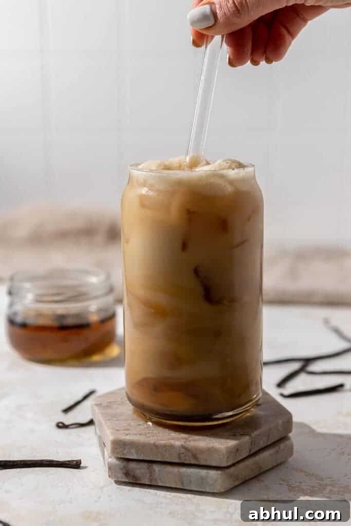 Iced Toasted Vanilla Oatmilk Shaken Espresso Starbucks copycat