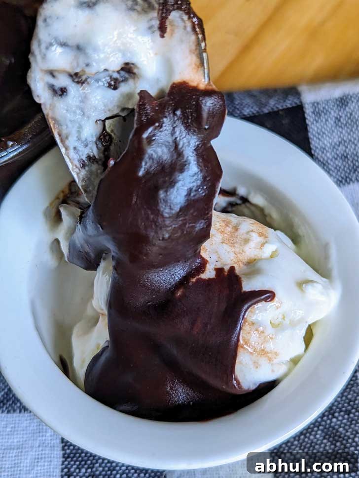 hot fudge sundae sauce