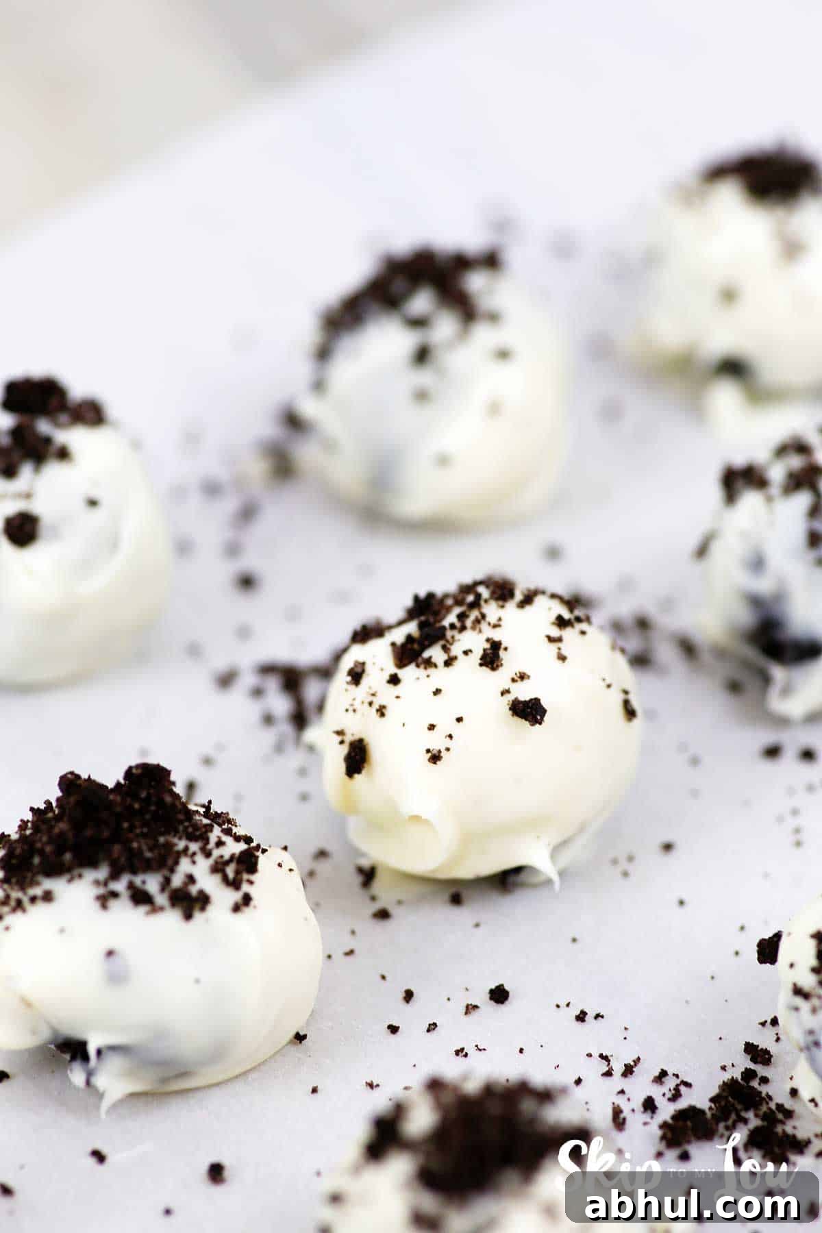 white chocolate covered oreo truffles