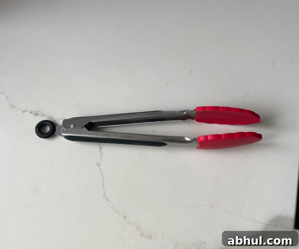Rubber tongs