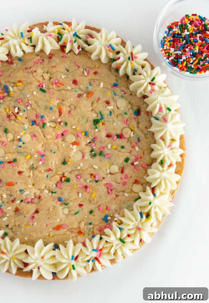 Decorated cookie cake