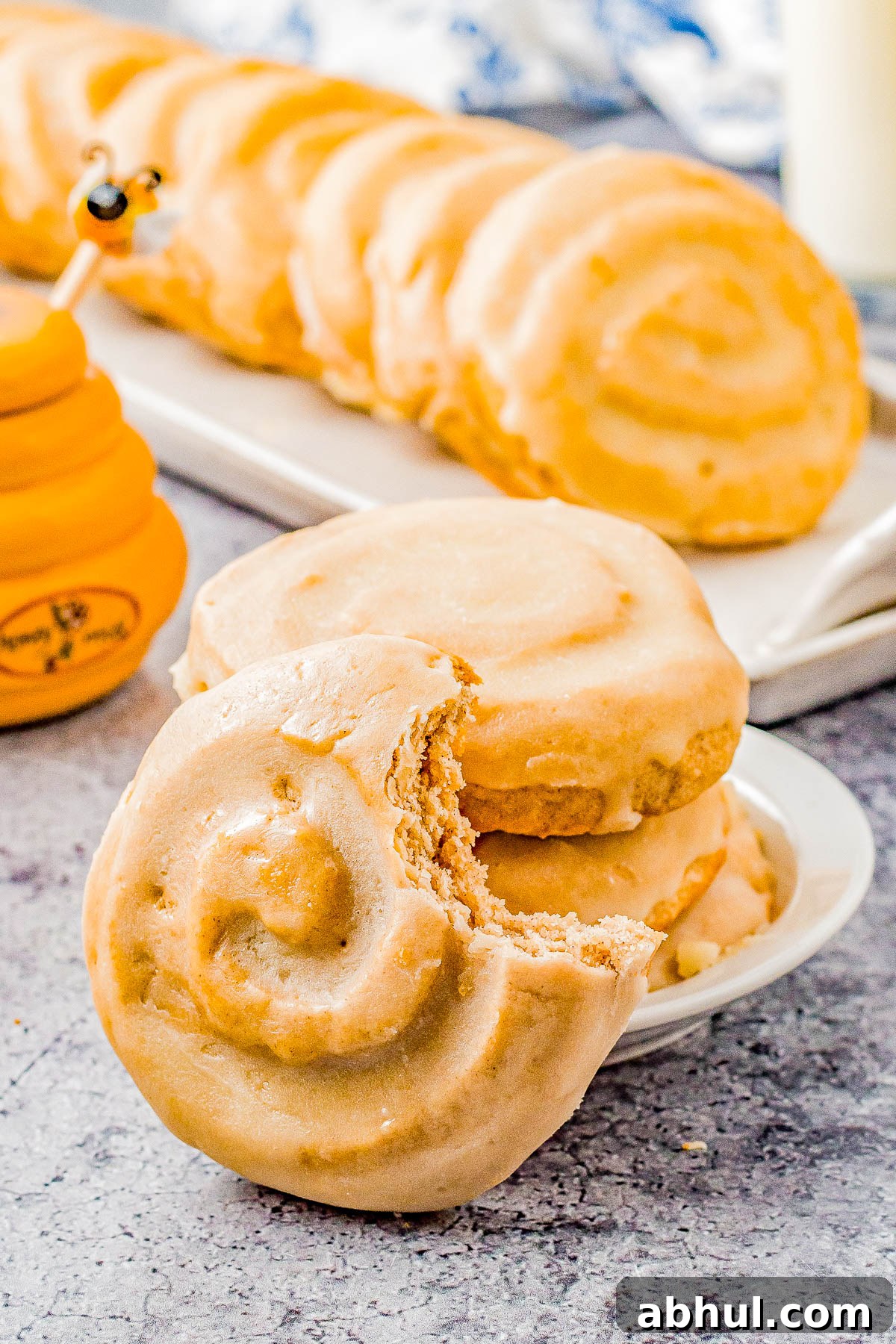 Plate of honey bun cookies